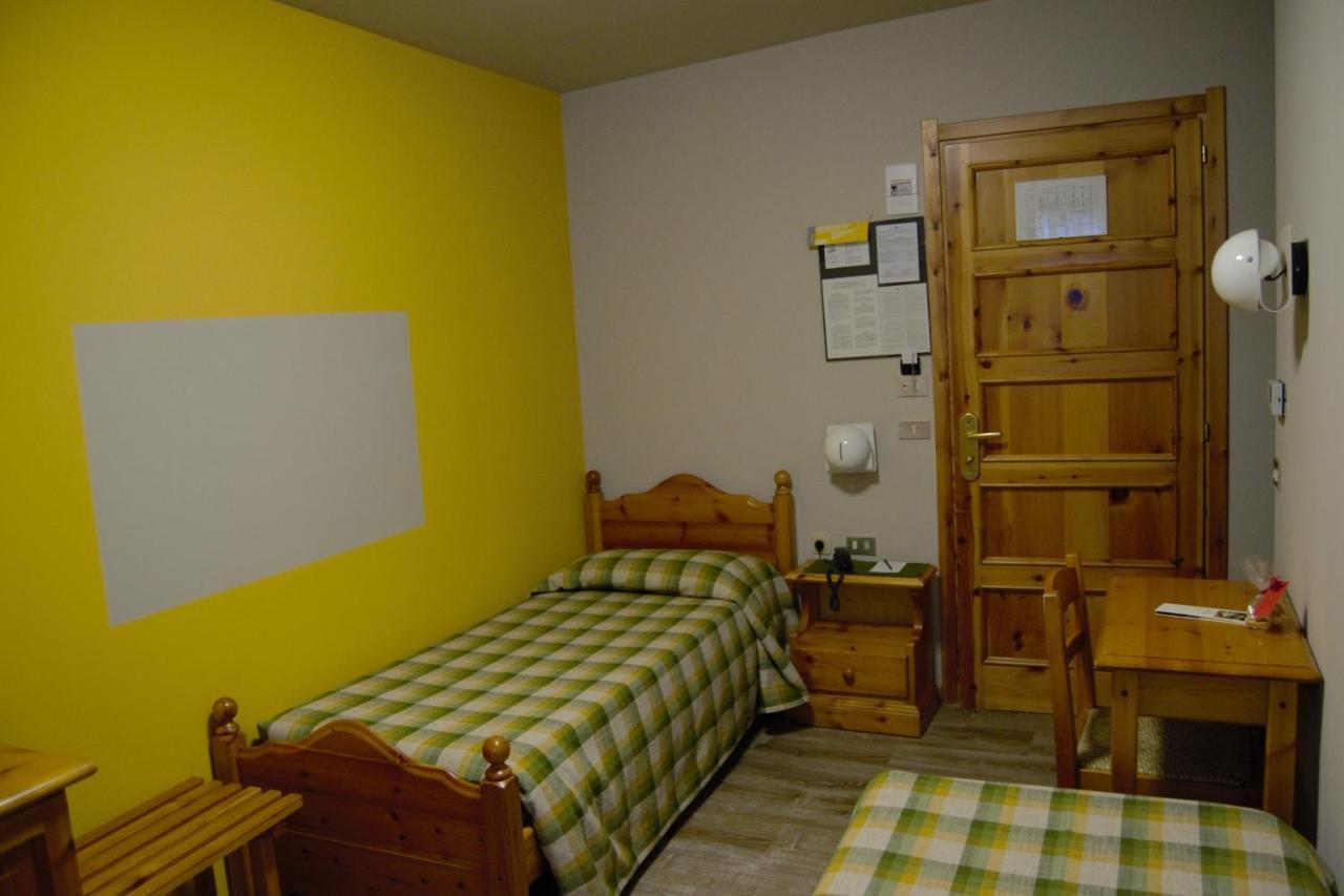 Hotel Valdotain Villeneuve Eksteriør bilde