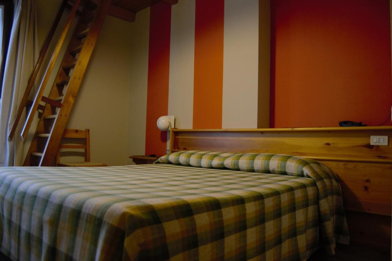 Hotel Valdotain Villeneuve Eksteriør bilde